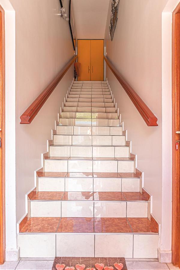 Villa Dalhia Pointe-Noire Exteriér fotografie